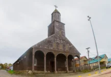 Quinchao donde la fe, la historia y el mar dan forma al alma de Chiloé Achao, Iglesia de Santa María de Loreto de Achao